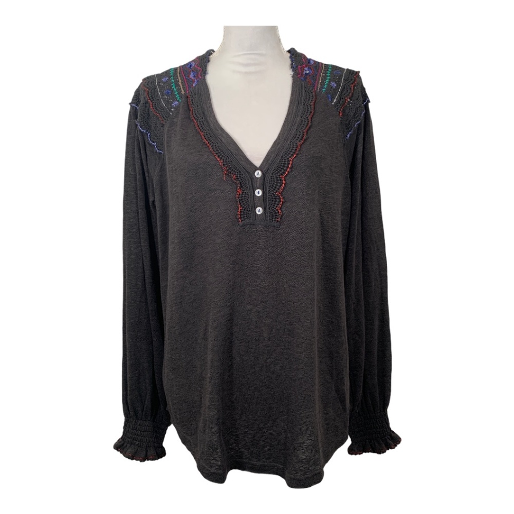 COPY - Free People top pullover v-neck embroidery medium